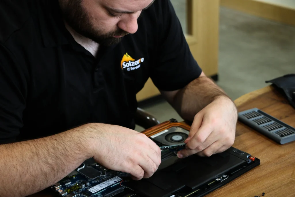 Fixing back of a laptop